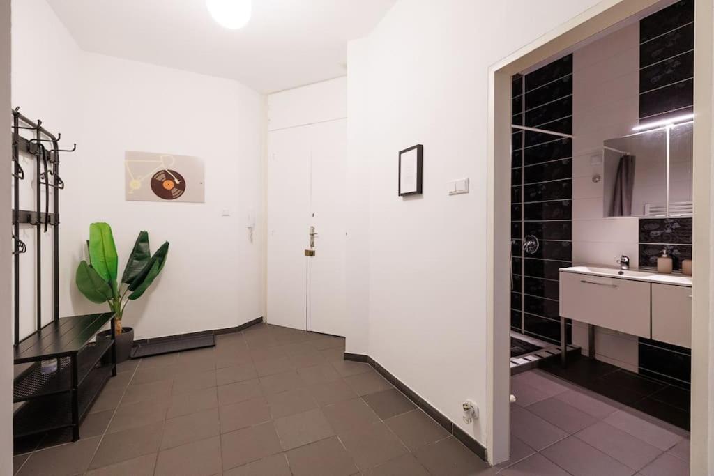 Stylish Haven-Near Brunnenmarkt Vienna Exterior photo